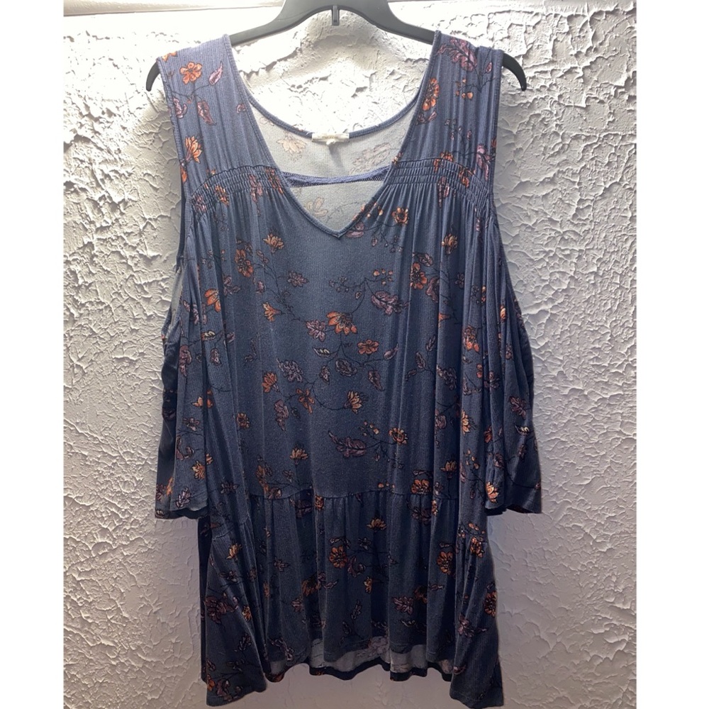 Cold Shoulder Knit Blouse